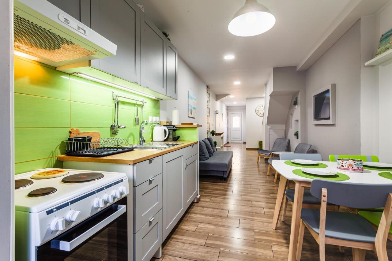 קלמאטה Citysea Fusion, Elegant Gem Minutes From The Beach מראה חיצוני תמונה